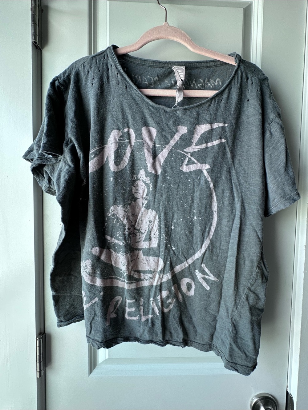 Magnolia Pearl Love is my religion Tee